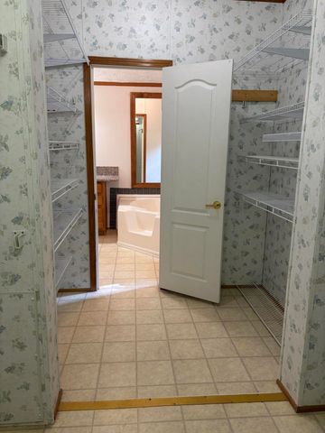 100 River Creek RD, Wirtz, VA 24184