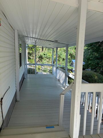 100 River Creek RD, Wirtz, VA 24184