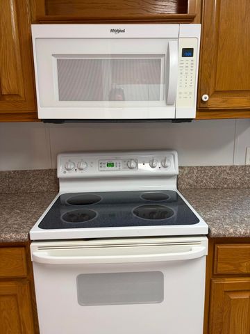 100 River Creek RD, Wirtz, VA 24184