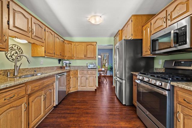 1721 Centennial LANE, Mount Pleasant, WI 53406