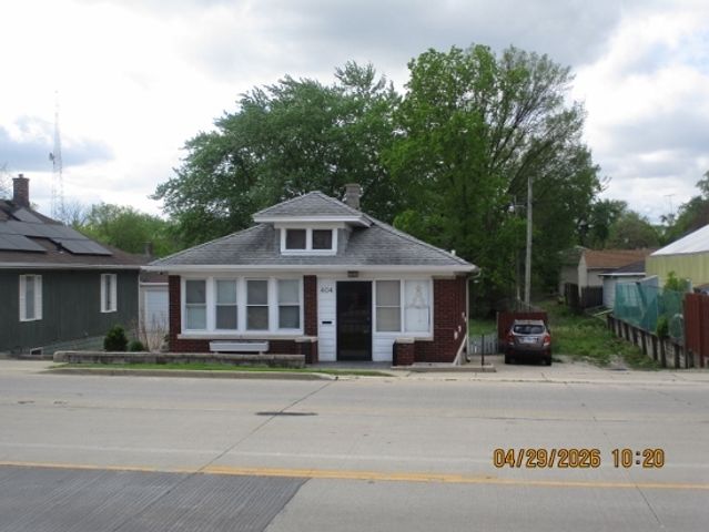 404 Theodore Street, Joliet, IL 60435