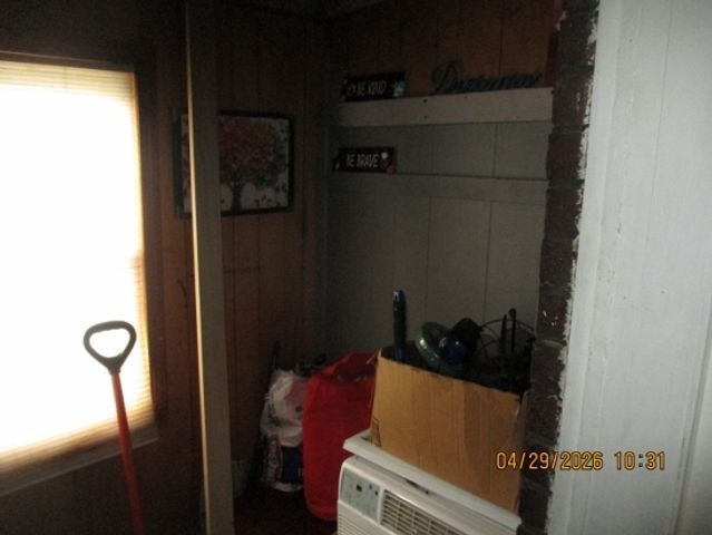 404 Theodore Street, Joliet, IL 60435