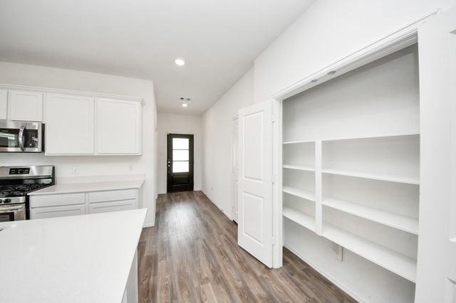 7319 Bridal Ranch Drive, Katy, TX 77493