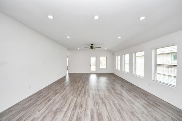 7319 Bridal Ranch Drive, Katy, TX 77493