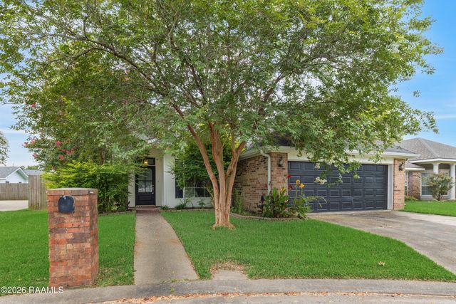 514 Pear Tree Circle, Broussard, LA 70518