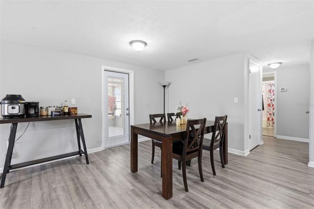 9825 LAKESIDE LANE, Port Richey, FL 34668