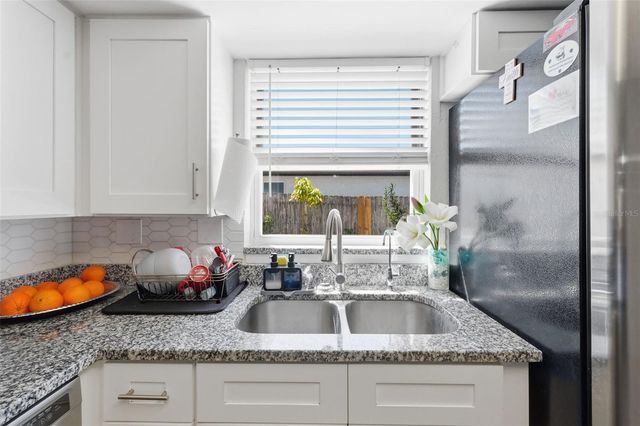 9825 LAKESIDE LANE, Port Richey, FL 34668