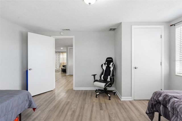 9825 LAKESIDE LANE, Port Richey, FL 34668