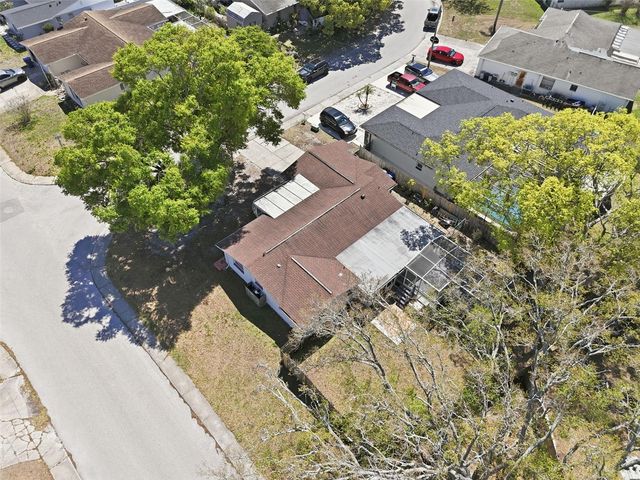 9825 LAKESIDE LANE, Port Richey, FL 34668