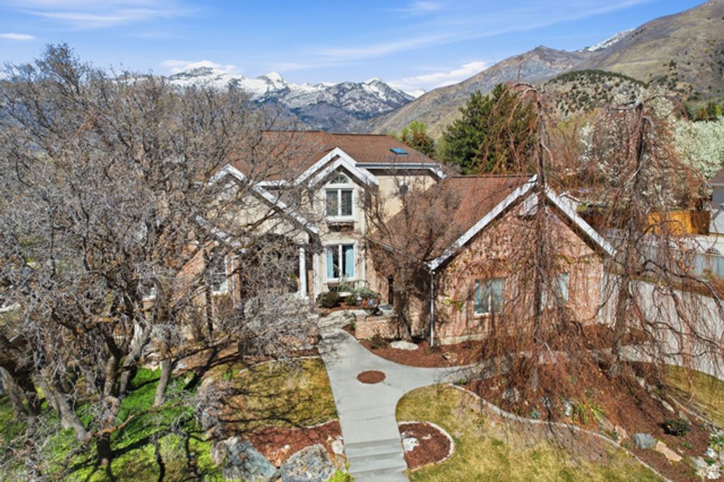 Image 5 of property listing at 1201 E PRESTON DR, Alpine, UT 84004