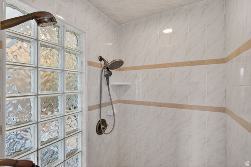 Image 54 of property listing at 1201 E PRESTON DR, Alpine, UT 84004