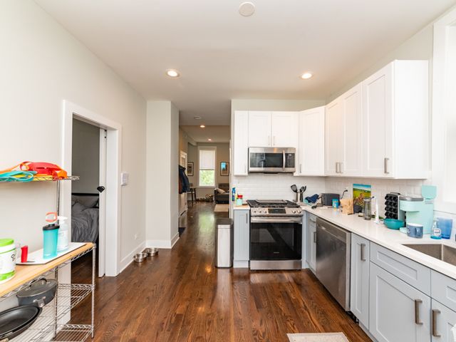 2145 W Webster Avenue 3, Chicago, IL 60647