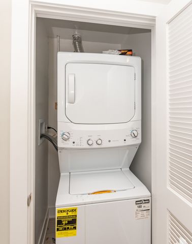 2145 W Webster Avenue 3, Chicago, IL 60647