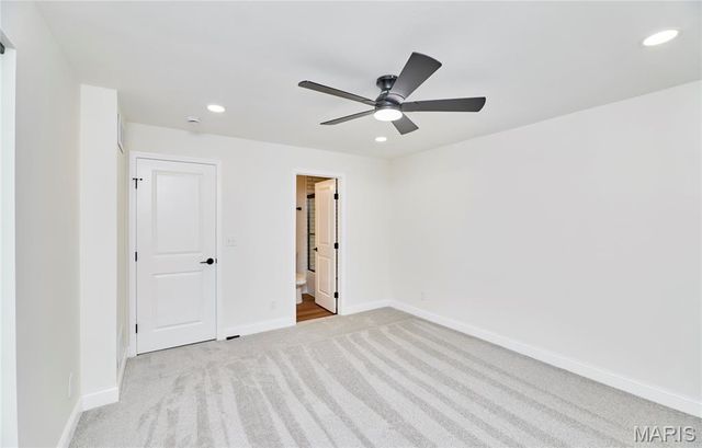 214 Sugar Lake Drive 5, St Peters, MO 63376