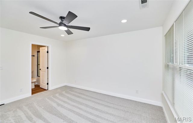 214 Sugar Lake Drive 5, St Peters, MO 63376