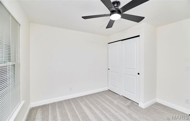 214 Sugar Lake Drive 5, St Peters, MO 63376