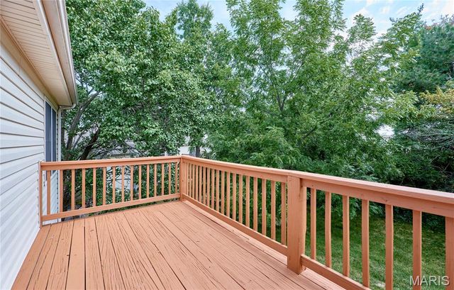 214 Sugar Lake Drive 5, St Peters, MO 63376