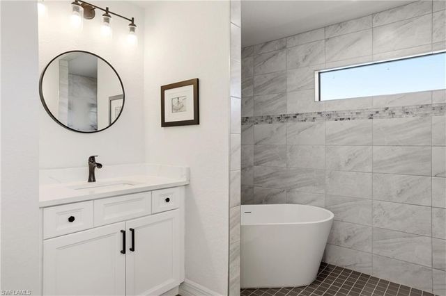 1512 NE 33rd ST, Cape Coral, FL 33909