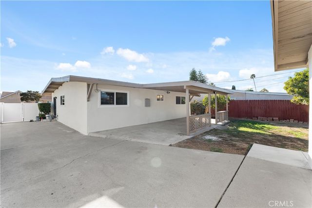 13527 Close, Whittier, CA 90605