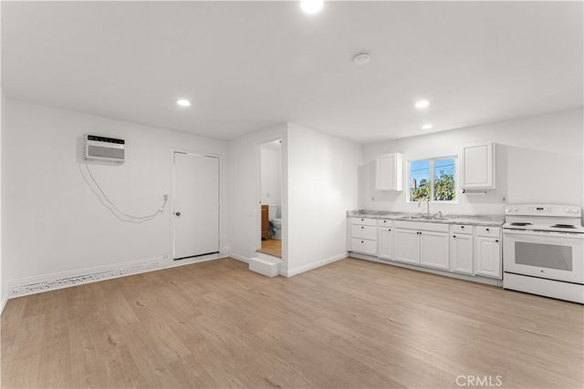 13527 Close, Whittier, CA 90605