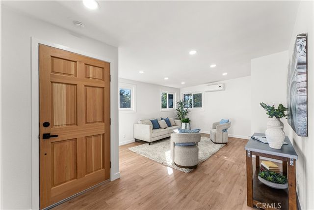 13527 Close, Whittier, CA 90605