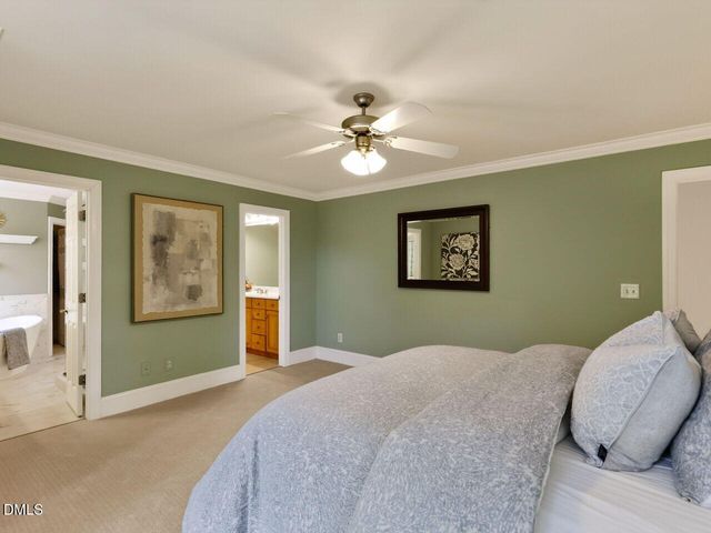 400 Flint Point Lane, Holly Springs, NC 27540