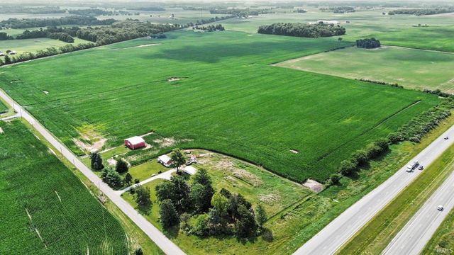 4061 E 350 S Road, Rochester, IN 46975