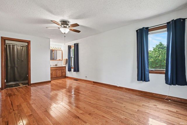 4061 E 350 S Road, Rochester, IN 46975