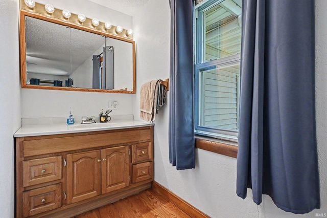 4061 E 350 S Road, Rochester, IN 46975