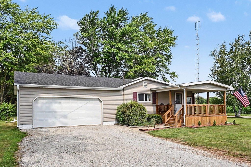 4061 E 350 S Road, Rochester, IN 46975