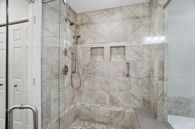 11768 Gable Glen Lane, Cincinnati, OH 45249