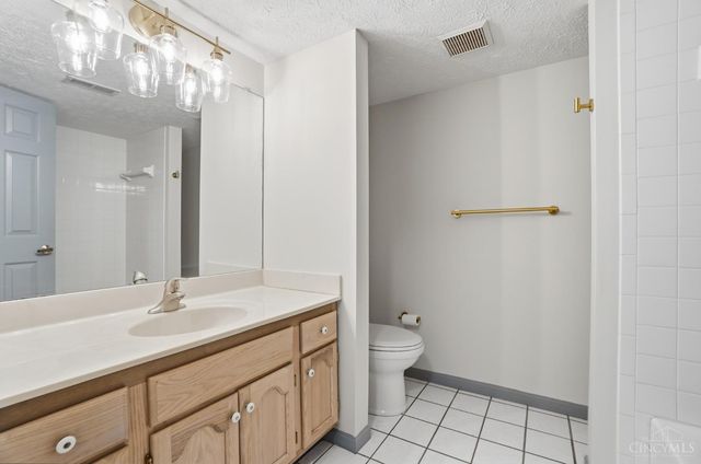 11768 Gable Glen Lane, Cincinnati, OH 45249