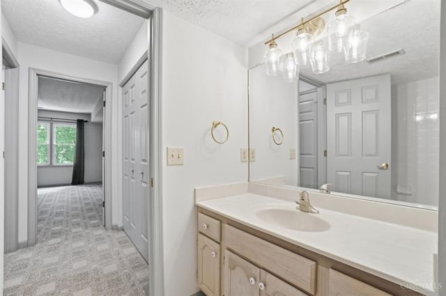 11768 Gable Glen Lane, Cincinnati, OH 45249