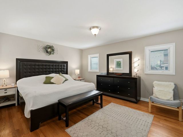 3708 N Pacific Avenue, Chicago, IL 60634