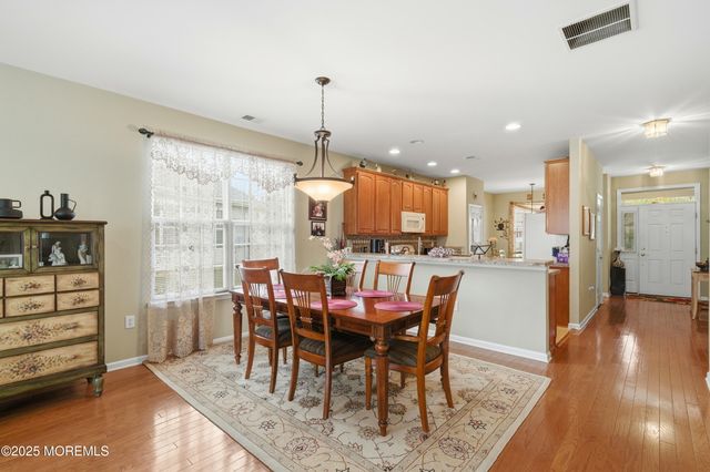 14 Hidden Lake Circle, Barnegat, NJ 08005