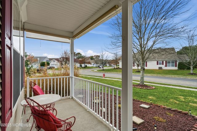 14 Hidden Lake Circle, Barnegat, NJ 08005