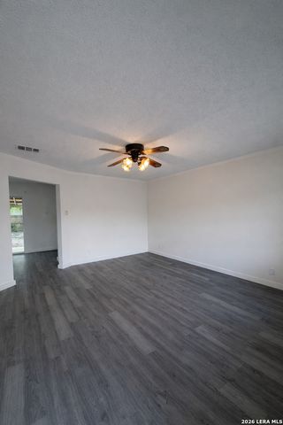324 DEBORAH DR, Converse, TX 78109