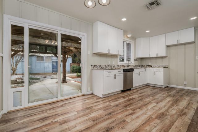 1037 Maple Ave, Yuba City, CA 95991