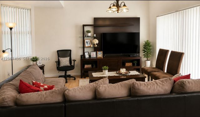 10903 NW 83rd St 101, Doral, FL 33178