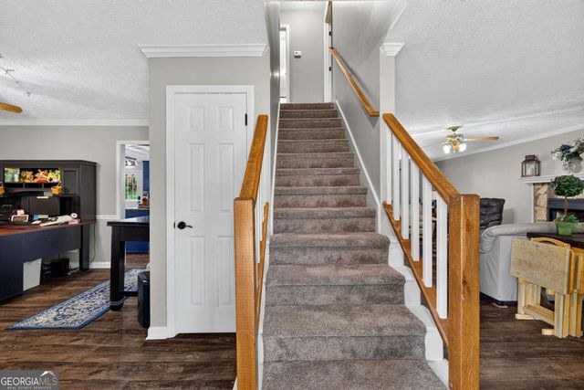 381 Country Lake Drive, Mcdonough, GA 30252