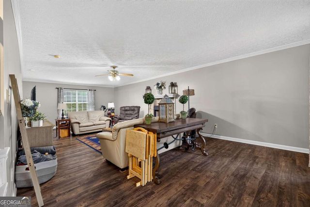 381 Country Lake Drive, Mcdonough, GA 30252