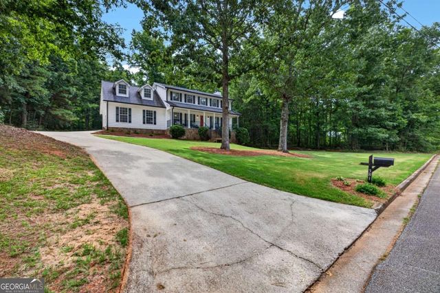 381 Country Lake Drive, Mcdonough, GA 30252