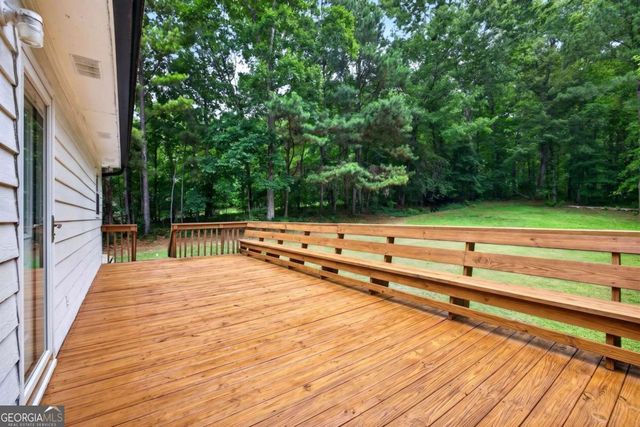 381 Country Lake Drive, Mcdonough, GA 30252