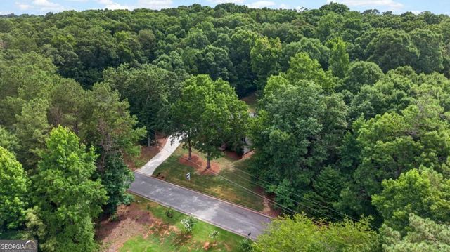 381 Country Lake Drive, Mcdonough, GA 30252