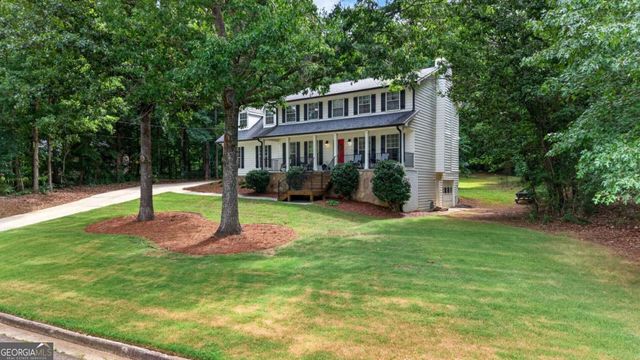 381 Country Lake Drive, Mcdonough, GA 30252
