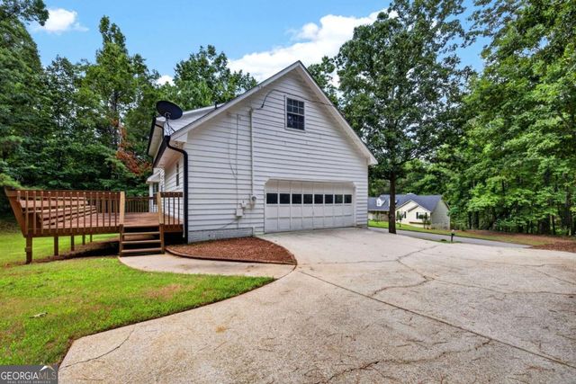 381 Country Lake Drive, Mcdonough, GA 30252