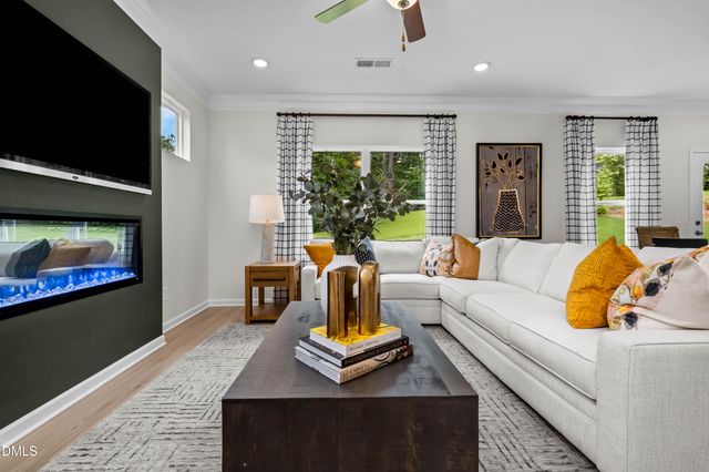 160 Smith Farms Drive, Lillington, NC 27546