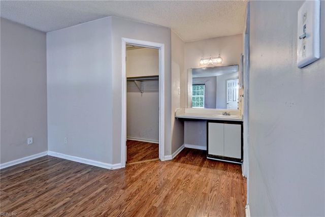 100 Windsor Ln Apt K, Williamsburg, VA 23185