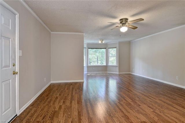 100 Windsor Ln Apt K, Williamsburg, VA 23185