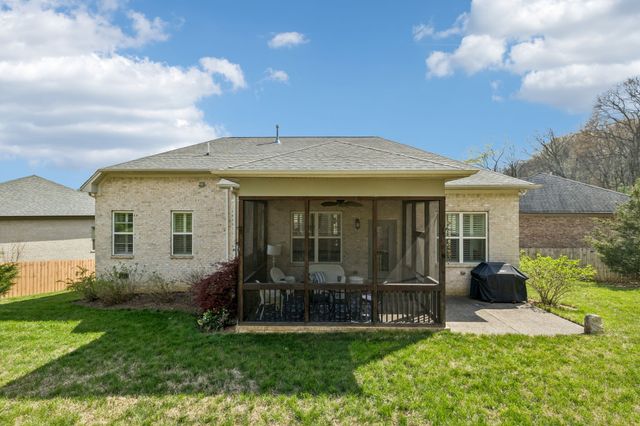820 Doncaster Ln, Nashville, TN 37221